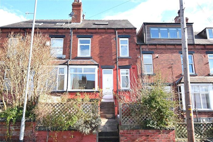 2 Bedroom Terraced House To Rent In Woodside Place, Leeds, West Yorkshire, LS4