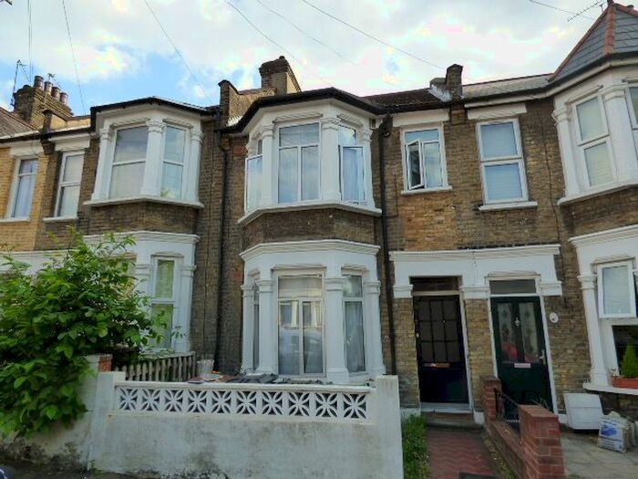 1 Bedroom Flat To Rent In Jersey Road, Leytonstone, E11