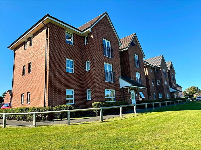 2 Bedroom Flat For Sale In Anchorage Way, Whitby, North Yorkshire, YO21