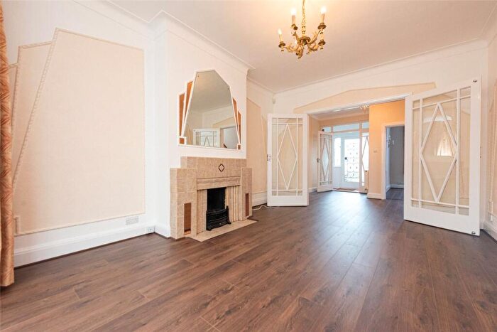3 Bedroom Semi Detached House To Rent In Trevelyan Gardens, London, NW10