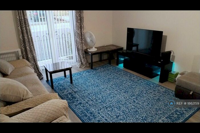 1 Bedroom Flat To Rent In Houghton Regis, Dunstable, LU5