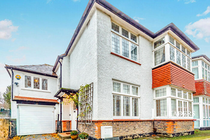 4 Bedroom Semi Detached House To Rent In Haling Park Road, South Croydon, CR2