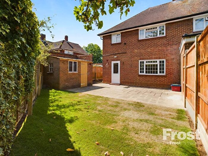 3 Bedroom Semi-Detached House To Rent In Chertsey Road, Feltham, TW13
