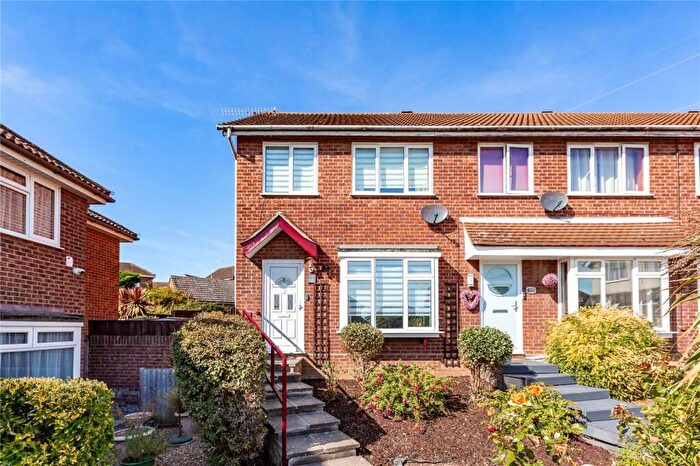 3 Bedroom End Of Terrace House For Sale In Bankside Close, South Woodham Ferrers, Chelmsford, Essex, CM3