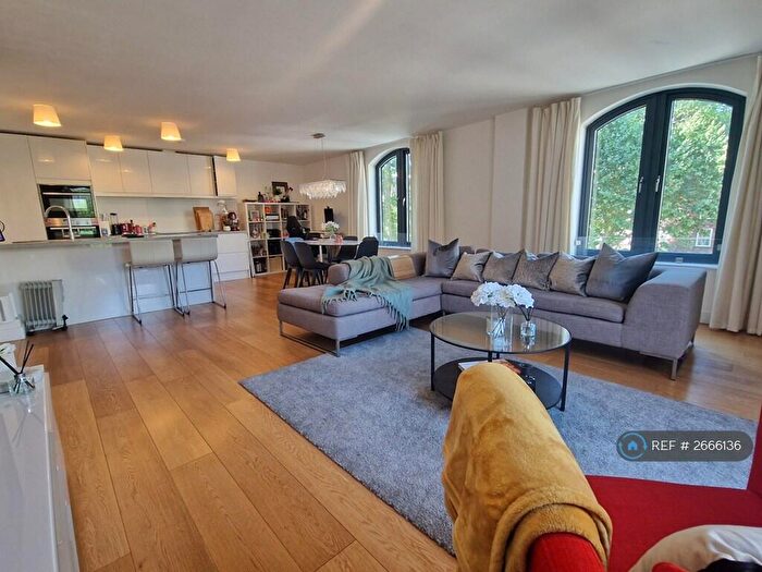 2 Bedroom Flat To Rent In Sugar Lane, London, SE16