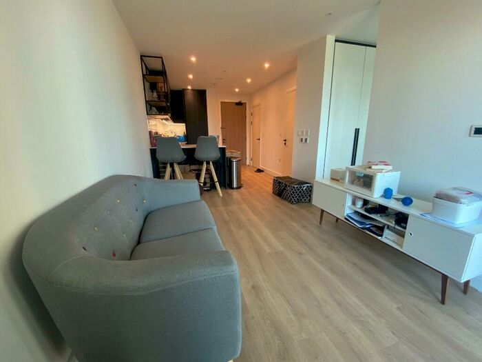 1 Bedroom Flat To Rent In Unison House, Beresford Avenue, Wembley, Middlesex, HA0