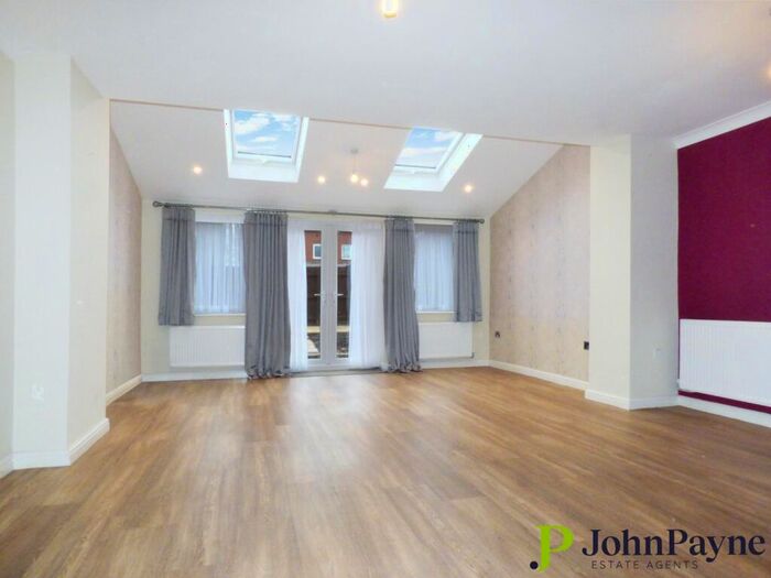 4 Bedroom House To Rent In Manhattan Way, Bannerbrook Park, Coventry, West Midlands, CV4