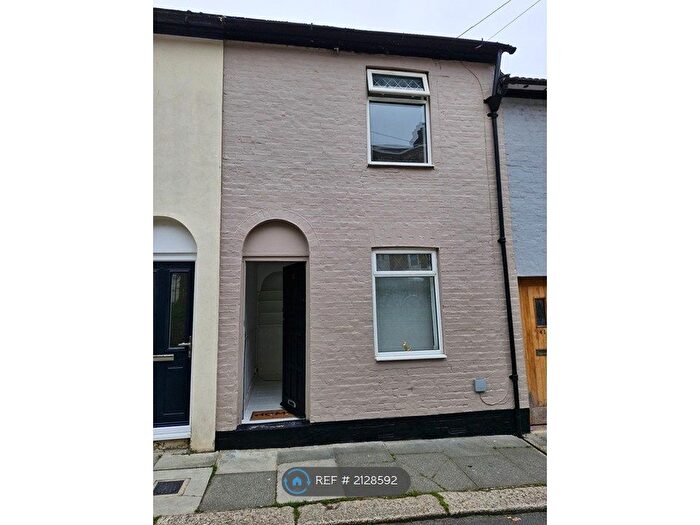 2 Bedroom Terraced House To Rent In Stonefield Road, Hastings, TN34