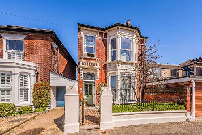 5 Bedroom Detached House For Sale In Hamilton Road, Southsea, PO5