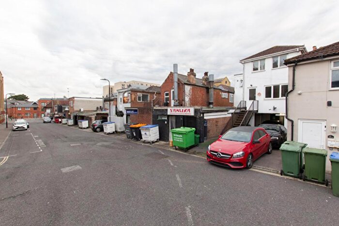 2 Bedroom Flat To Rent In Lower Banister Street, Southampton, SO15