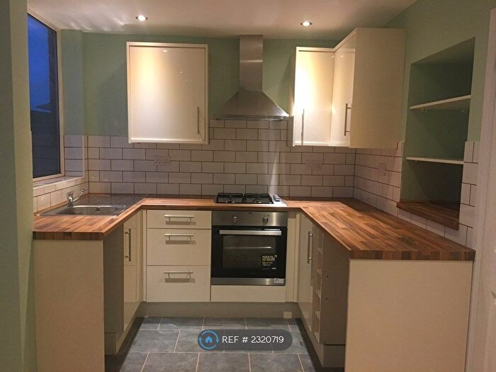 2 Bedroom Terraced House To Rent In Rigdale Close, Coventry, CV2