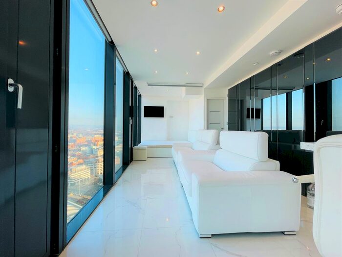 Studio To Rent In Deansgate, Manchester, Greater Manchester, M3