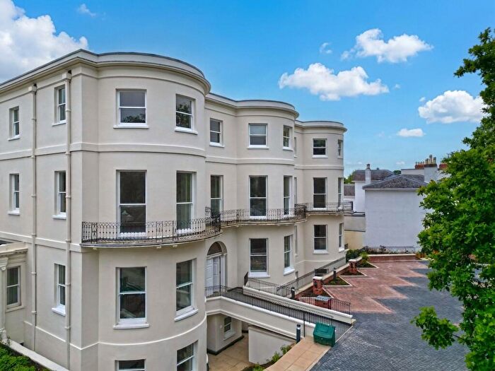 4 Bedroom Apartment For Sale In London Road, Cheltenham, GL52