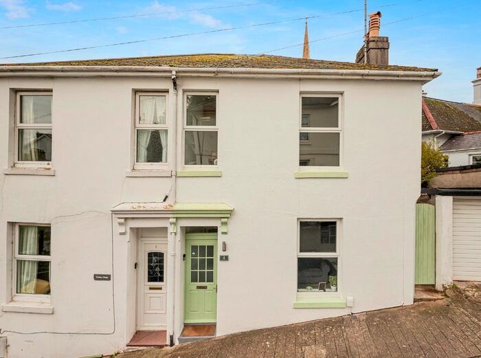 2 Bedroom Cottage To Rent In Trinity Hill, Torquay, TQ1