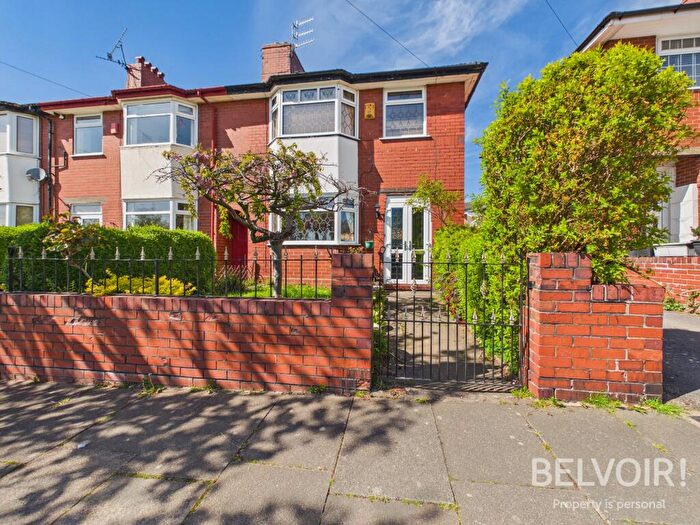 3 Bedroom Town House For Sale In Ashlands Road, Newcastle Under Lyme, ST4