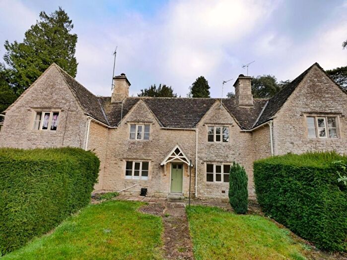 3 Bedroom Cottage To Rent In Hatherop Road, Coln St. Aldwyns, GL7