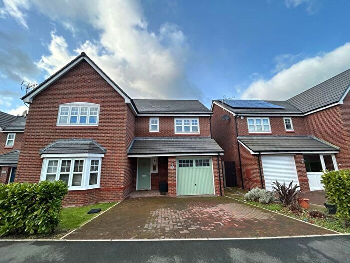 4 Bedroom Detached House For Sale In Clos Emlyn, Old Colwyn, LL29