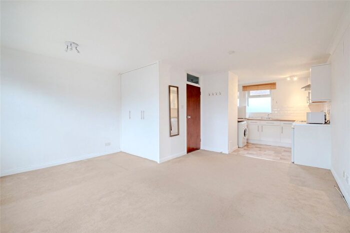 1 Bedroom Flat For Sale In Leigham Court Road, London, SW16