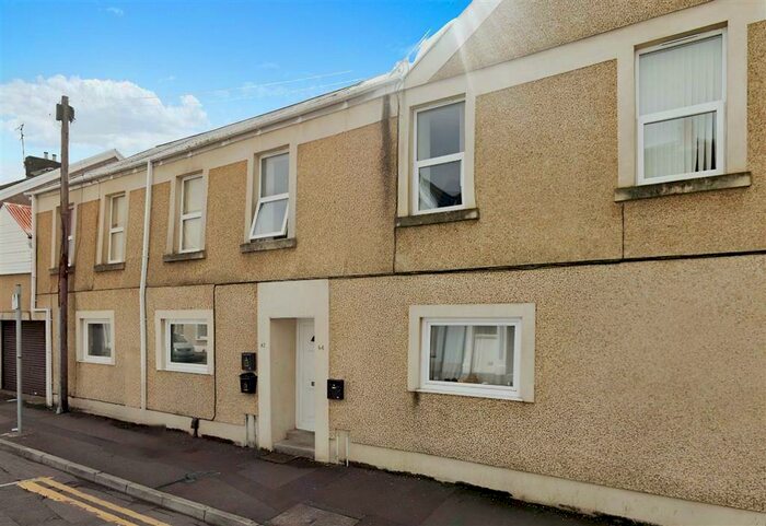 1 Bedroom Apartment To Rent In Oxford Street, Swansea, SA1