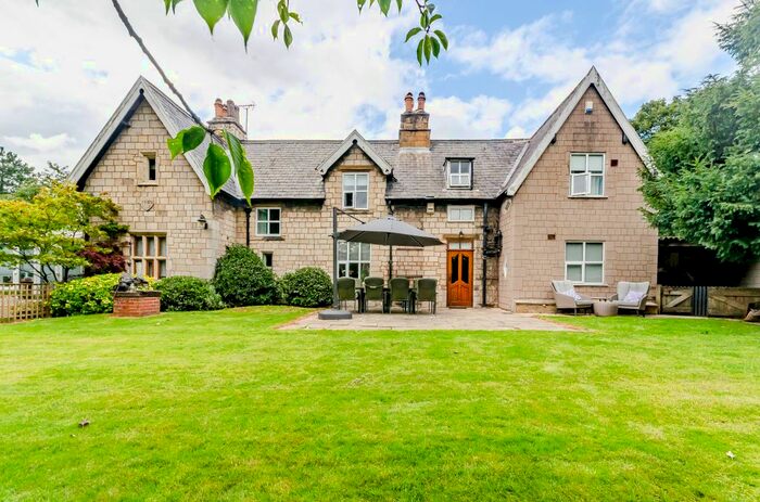 5 Bedroom Detached House For Sale In Jacksons Lane, Pontefract, WF8