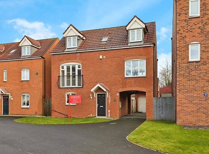 3 Bedroom Detached House For Sale In Brookfield, West Allotment, Newcastle Upon Tyne, Tyne And Wear, NE27