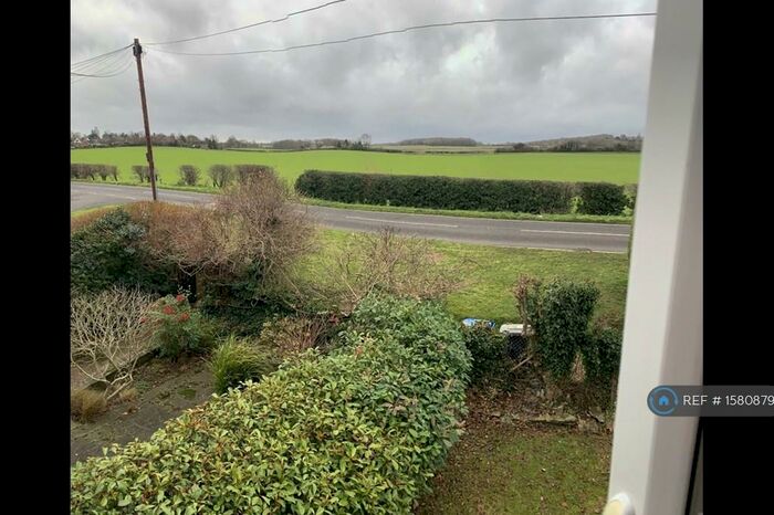 2 Bedroom Terraced House To Rent In Halfway Houses, Cookham, SL6