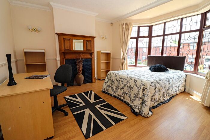 4 Bedroom Detached House To Rent In Broadlands Road, Southampton, SO17