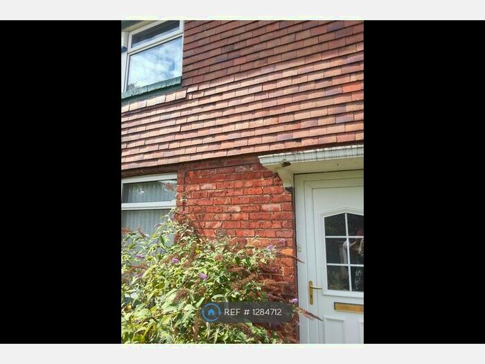 3 Bedroom Semi-Detached House To Rent In Alcuin Ave, York YO10