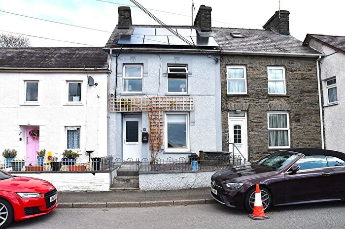 2 Bedroom Cottage For Sale In No Lloyds Terrace, SA38