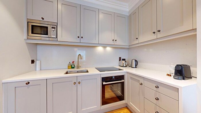 1 Bedroom Flat To Rent In Wimpole Street, London, W1G