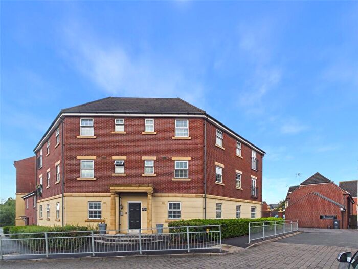 2 Bedroom Apartment For Sale In Watermint Drive, Tuffley, Gloucester, Gloucestershire, GL4