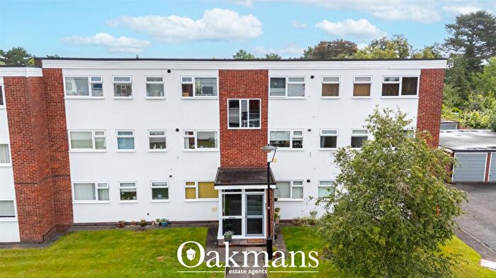 2 Bedroom Apartment For Sale In Northfield Road, Kings Norton, Birmingham, West Midlands, B30
