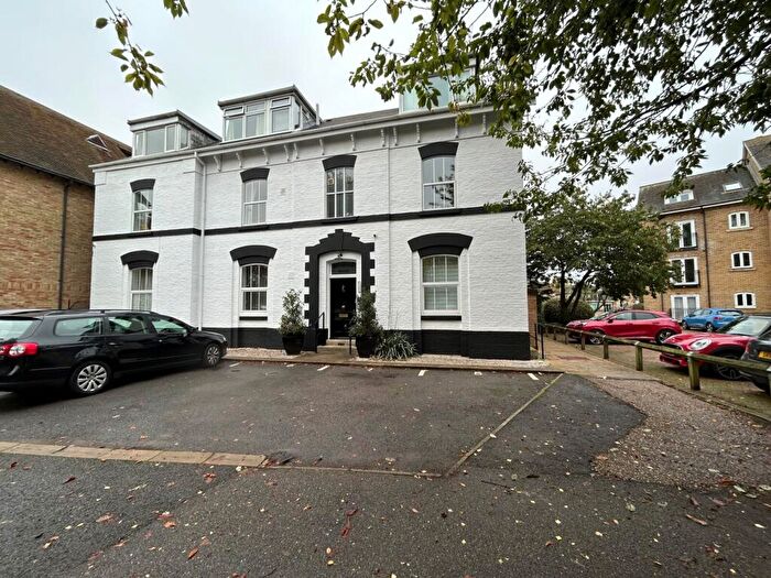 1 Bedroom Apartment To Rent In London Road, St. Ives, Cambridgeshire, PE27