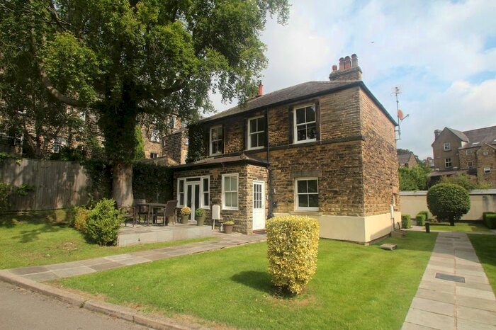 1 Bedroom Flat To Rent In Swan Lane, Harrogate, Uk, HG1