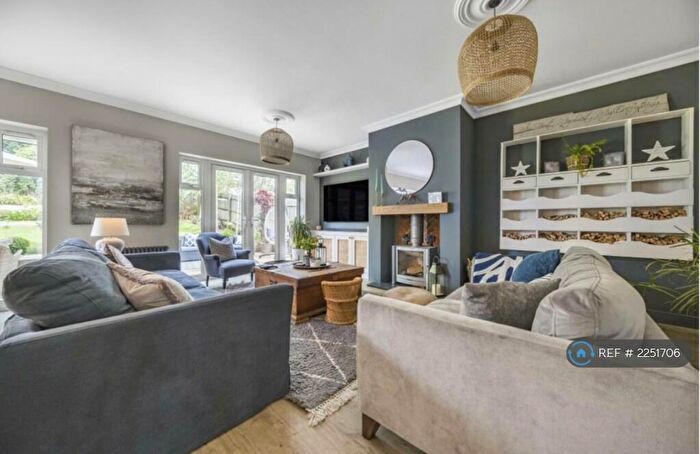 4 Bedroom Detached House To Rent In Evans Way, Chipping Norton, OX7