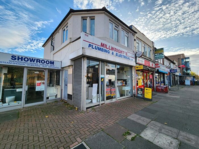 1 Bedroom Flat To Rent In Staines Road, Hounslow, TW4