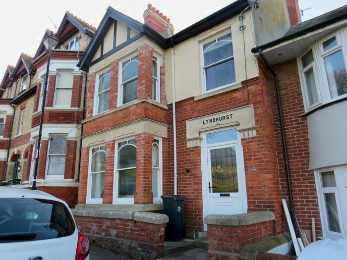 4 Bedroom House To Rent In Queens Road, Portland, DT5