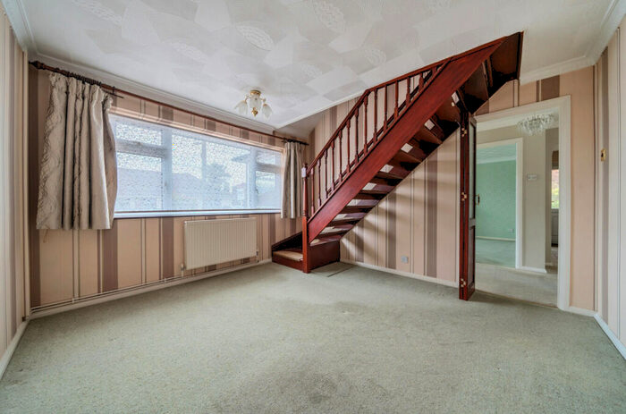 3 Bedroom Bungalow For Sale In Ethelbert Road, Hawley, Dartford, DA2