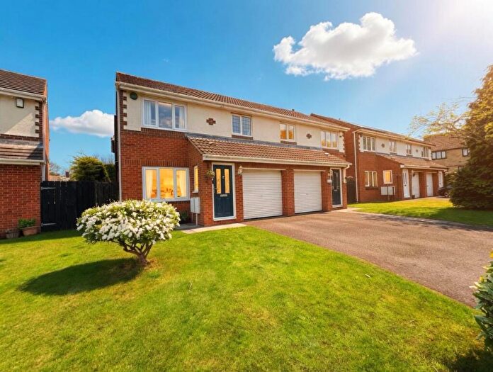 4 Bedroom Semi-Detached House For Sale In St. Marys Drive, West Rainton, Houghton Le Spring, DH4