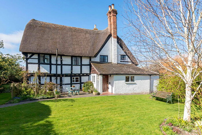 4 Bedroom Cottage For Sale In Manor House, Tewkesbury Road, Twigworth, Gloucester, GL2