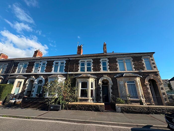 4 Bedroom Terraced House For Sale In Habershon Street, Splott, Cardiff, CF24