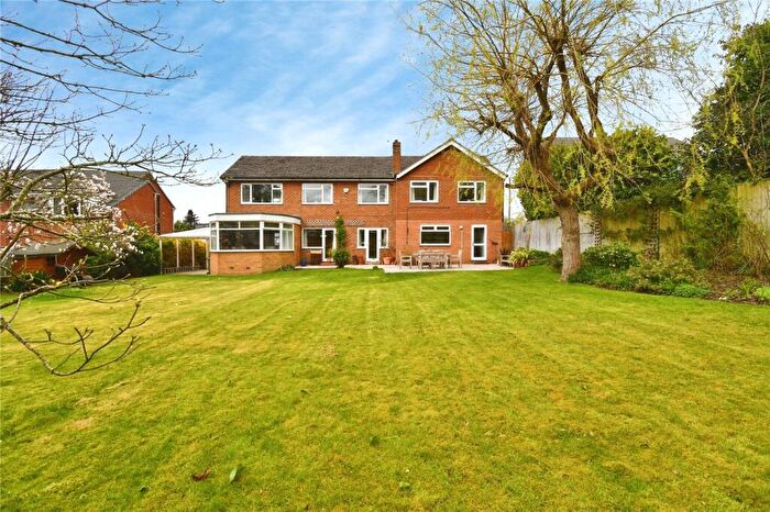 4 Bedroom Detached House For Sale In Hinderton Drive, Lower Heswall, Wirral, CH60