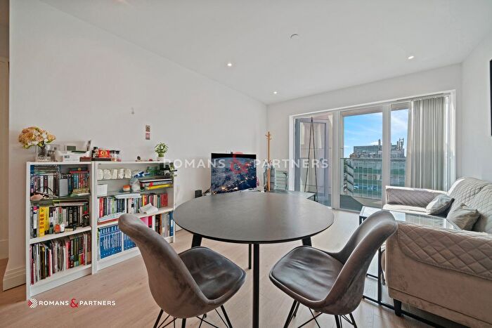 1 Bedroom Flat To Rent In Bogart House, Filmworks, W5