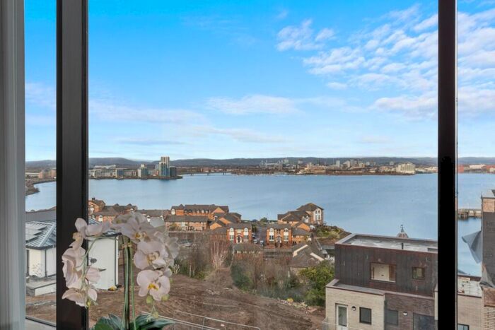 2 Bedroom Apartment To Rent In Paget Place, Penarth, South Glamorgan, Vale Of Glamorgan, The, CF64