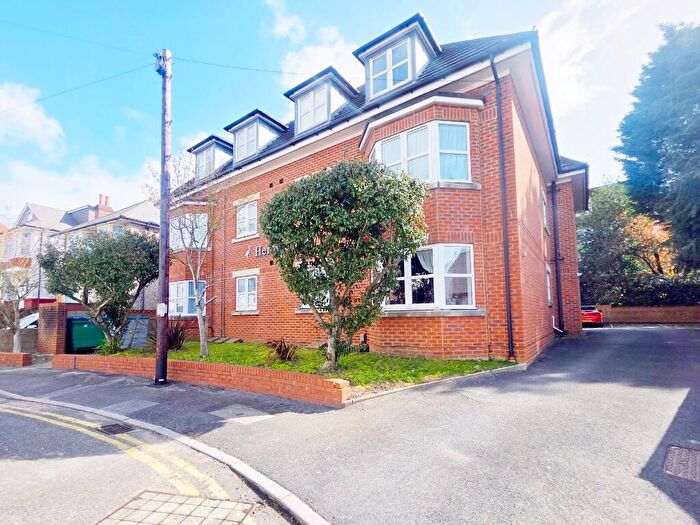 3 Bedroom Apartment For Sale In Heron Court, St. Albans Road, Queens Park, Bournemouth, Dorset, BH8