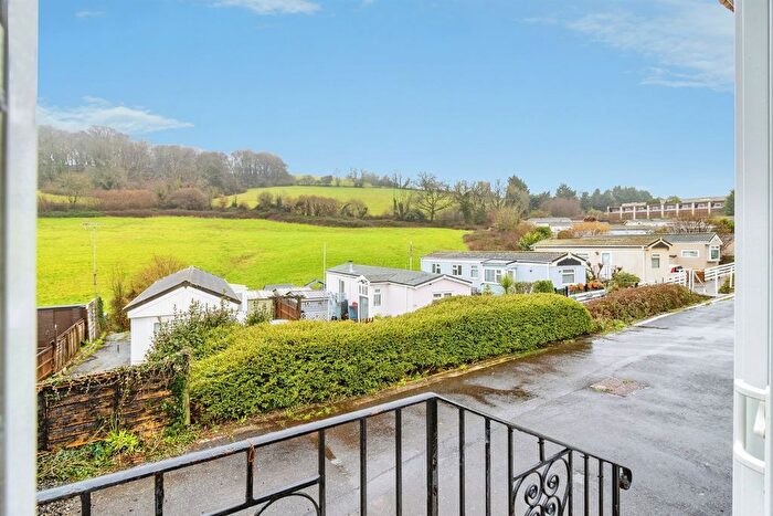 2 Bedroom Park Home For Sale In Totnes Road, Paignton, TQ4