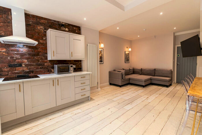 7 Bedroom Property To Rent In Langton Road, Liverpool, L15