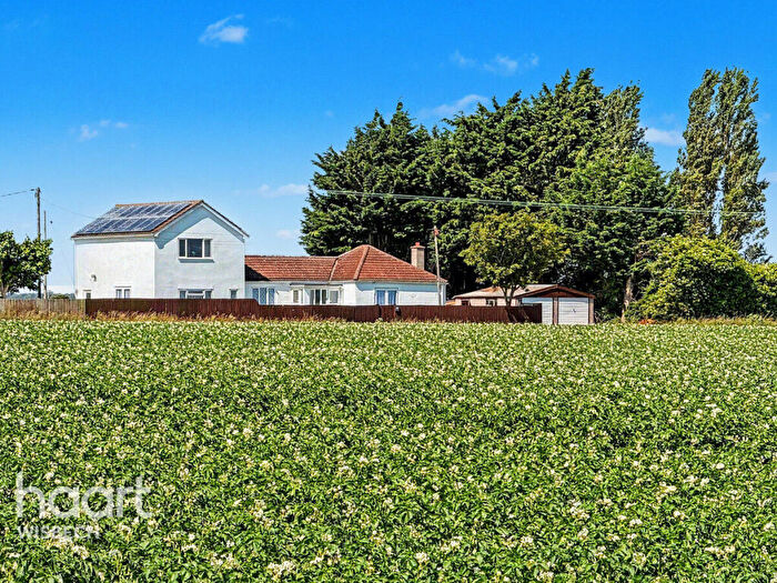 4 Bedroom Detached House For Sale In Euximoor Drove, Christchurch, PE14