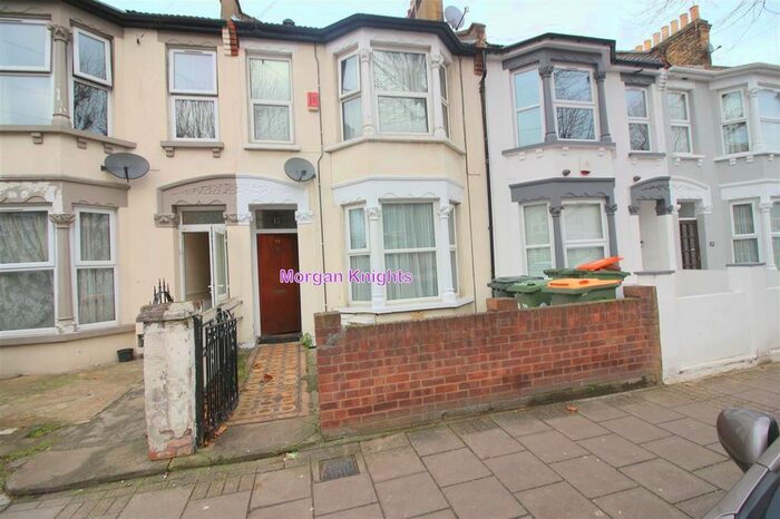 2 Bedroom Flat To Rent In Sherrard Road, Forest Gate E7
