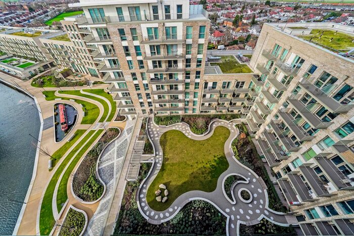 2 Bedroom Flat To Rent In Beresford Avenue, Stonebridge Park, HA0